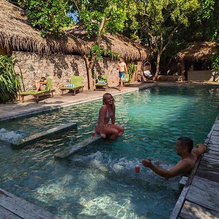 Hiru Villas And Kitesurfing Kalpitiya Bagian luar foto